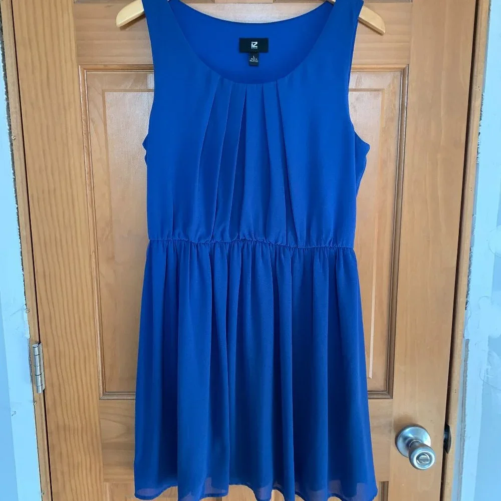 Simple Blue Dress - Picture 1 of 4